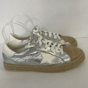Nature Breeze Juke & Silver Sneakers Size 9